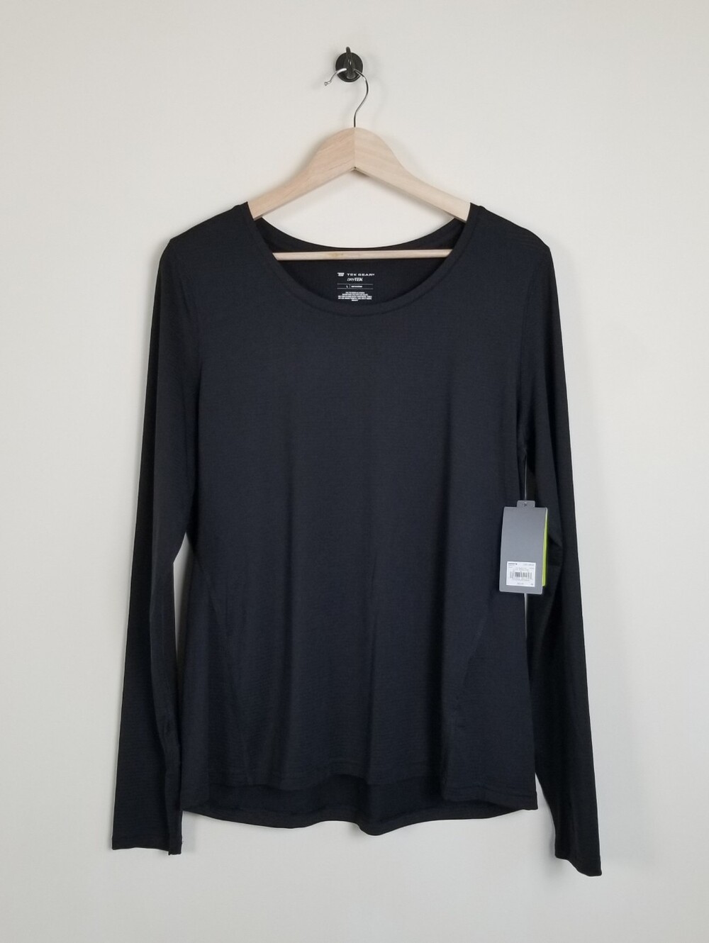 Tek Gear Dry Tek Long Sleeve Top Size Large NWT